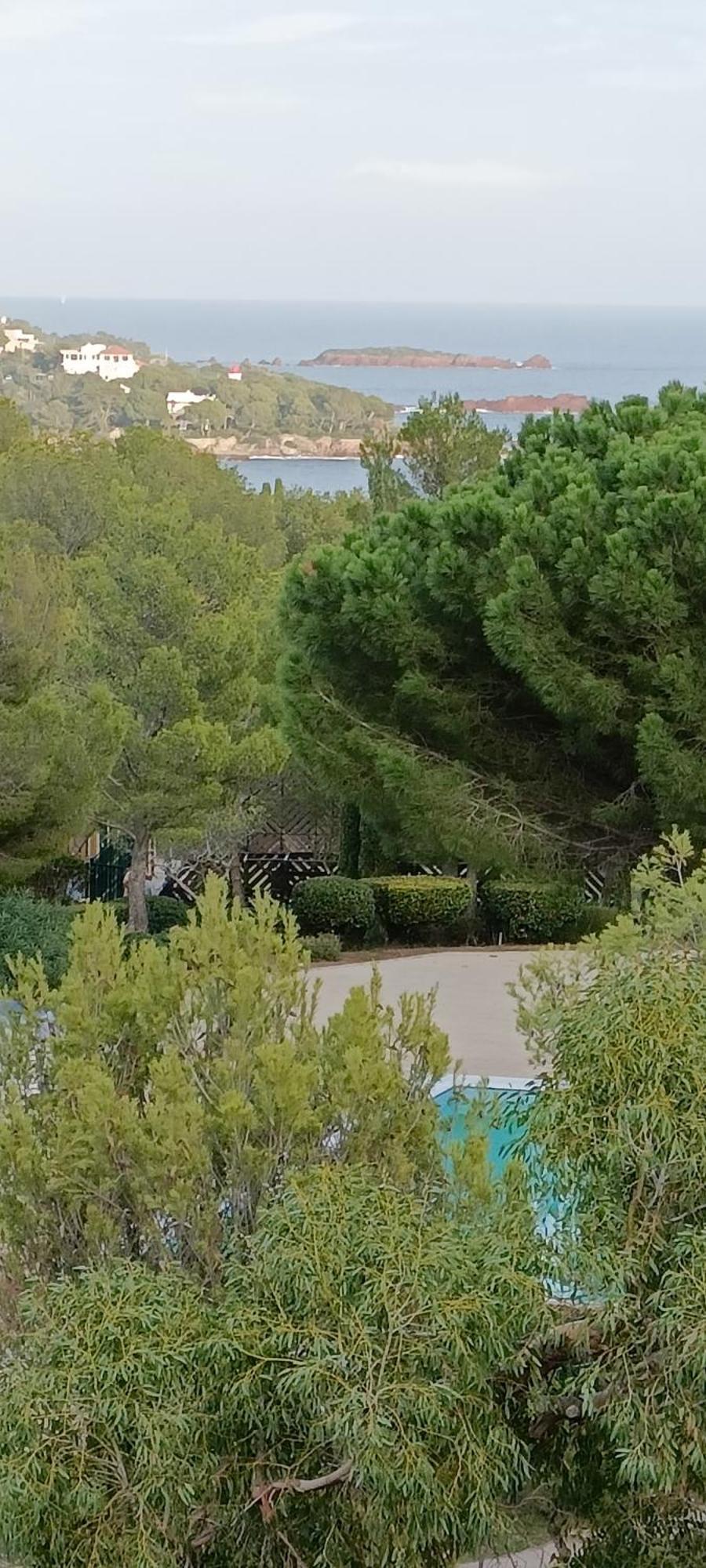Cap Esterel Village Vacances T2 Vue Mer Agay Saint-Raphaël Exterior foto